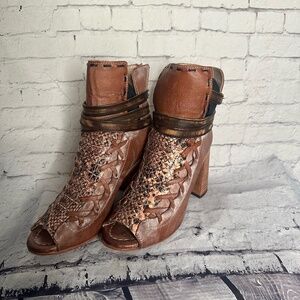 Freebird Eagle boots